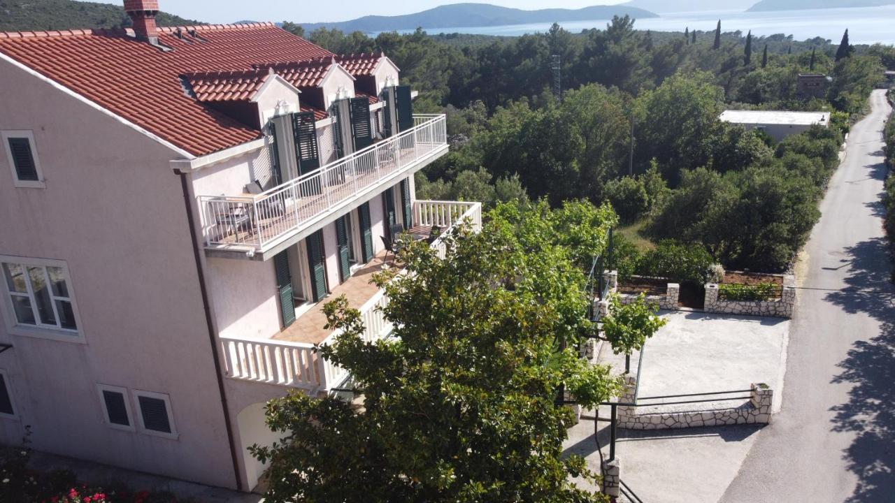 Apartments Kola Banići Εξωτερικό φωτογραφία