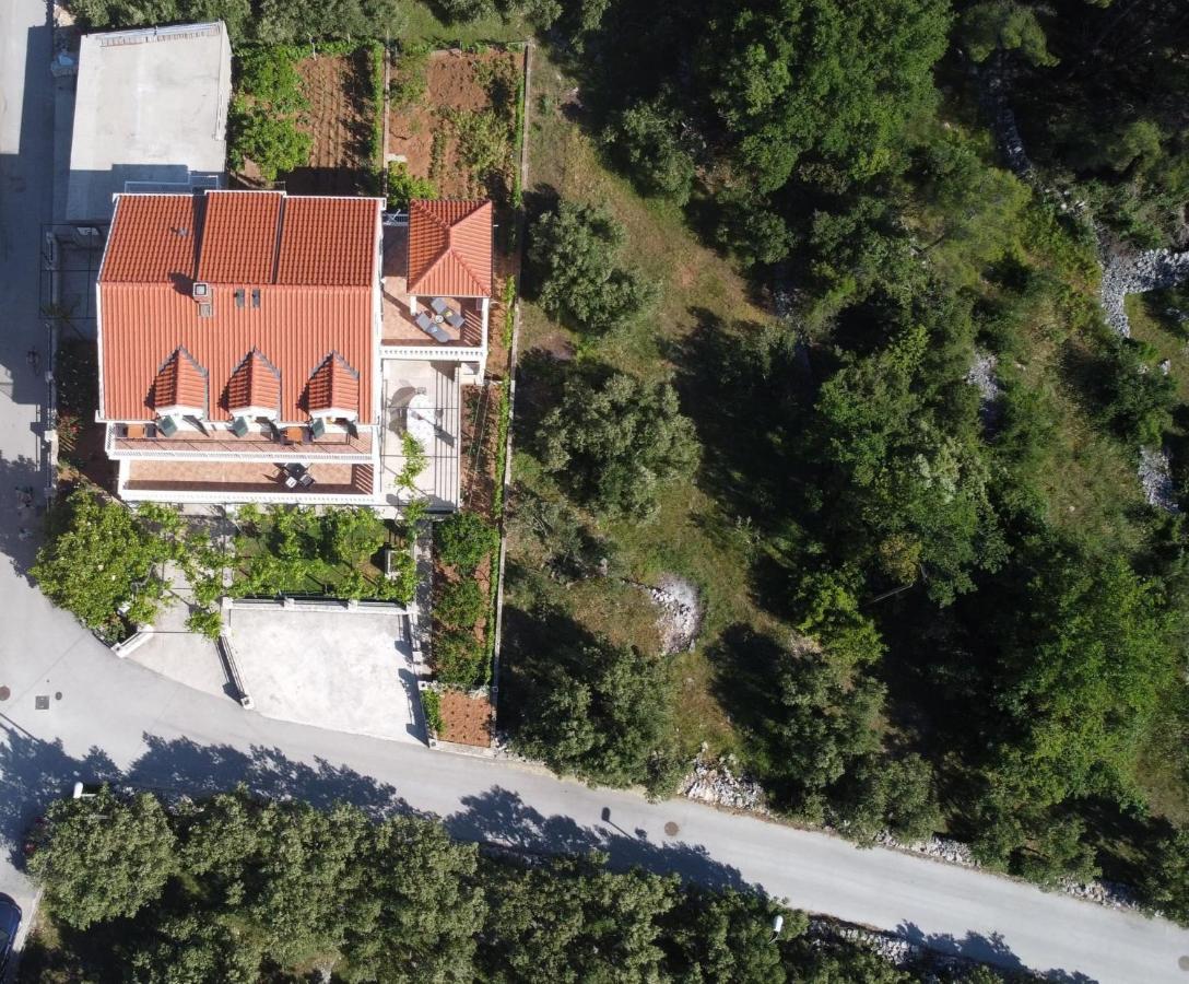Apartments Kola Banići Εξωτερικό φωτογραφία