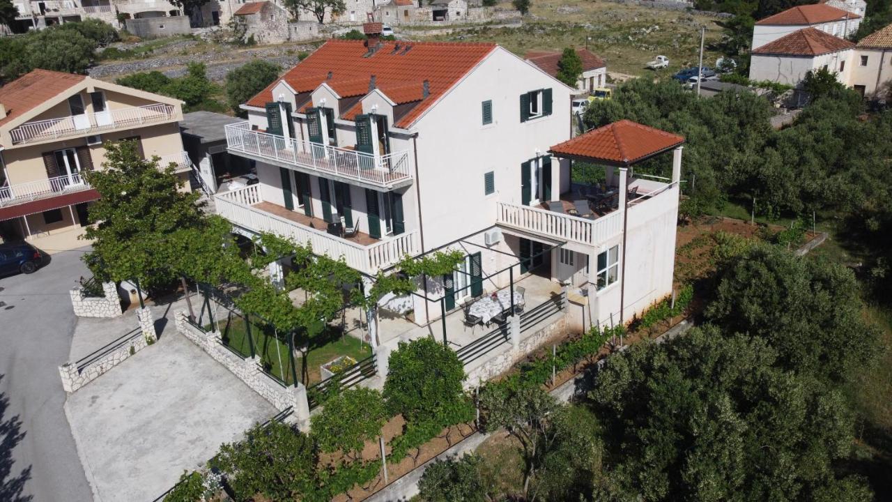 Apartments Kola Banići Εξωτερικό φωτογραφία
